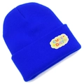 Détail du bonnet en maille bleu avec broderie Cute Day sur le revers plié du vêtement - Bleu royal