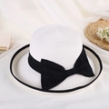 Elegante cappello di paglia bianco con nastro nero, cappello da sole estivo alla moda - Bianco