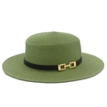 Dettaglio cappello di paglia verde oliva con nastro nero e fibbia a catena dorata - Taglia unica / Verde Erba
