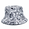Καπέλο bucket unisex με μαύρα θαλάσσια σχέδια σε λευκό βαμβακερό ύφασμα για τον ήλιο - Λευκό