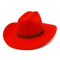Chapeau de cowboy classique en feutre rouge avec large bord et ceinture en cuir - Rouge