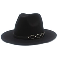 Dettaglio cappello fedora nero a tesa larga con fibbie metalliche dorate decorative - Taglia unica / Nero