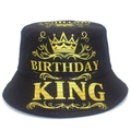 Zwarte vissershoed met gouden Birthday King print en kroonontwerp voor feesten - Birthday King Stijl (BS579)
