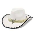 Cappello da cowboy bianco classico con testa di toro e bordo nero con cuciture - Taglia unica / Bianco