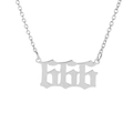 Vista dettagliata della collana in acciaio inox argento con pendente gotico 666 - Numero 666 / Argento
