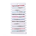 Set van 12 handgemaakte gevlochten armbanden met infinity bedeltjes op presentatiekaart - Oneindigheidstijl