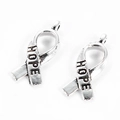 Antiksilberne Legierungsanhänger in Schleifenform mit HOPE Gravur für DIY Bastelschmuck - HOPE Band Anhänger / Antiksilber