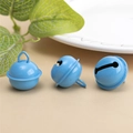 Trois clochettes en métal bleu ciel pour bricolage et décoration d'animaux - Rose bonbon