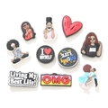 Set mit 9 bunten PVC Schuhanhängern mit weiblichen Designs und inspirierenden Slogans - Schwarze Mädchen Serie