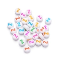 Runde weiße 7mm Acrylperlen mit buntem Buchstaben Z für DIY Schmuckherstellung - Buchstabe Z / 100 Stück (7mm) / Weiß (Mehrfarbige Buchstaben)