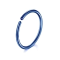 Minimalistische donkerblauwe titanium stalen neusring met kraal op witte achtergrond - Stijl D-Blauw