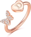 Macro-opname van roségouden ring met vlinder en hartmotief, letter D en schitterende zirkonia - Verstelbaar Open / Letter D