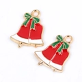 Macro detail van rood en groen emaille kerstbel hangers met gouden metalen randen - Rode Bel (167108-B1-4903)