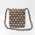 Borsa a tracolla fatta a mano con perline e motivo a stella geometrico bianco e nero - Contrasto Bianco e Nero (BB250021-1)
