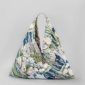 Böhmische Dreiecks-Tragetasche mit Vintage-Blumen-Jacquardmuster und Ledergriff - Bunte Vintage-Ölgemälde Floral