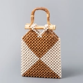 Borsa artigianale in perline con motivi geometrici marroni e bianchi e manici in legno - Stile Geometrico a Clessidra / Bianco e Marrone