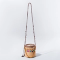 Borsa a secchiello etnica in paglia con perline colorate e sottile tracolla lunga - 16cmx16cmx16.5cm / Stile Etnico Bohemienne (BB240004)