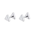 Symmetrisches Paar silberne Dreieck-Ohrstecker aus Edelstahl für einen minimalistischen Look - Geometrische Dreieck-Ohrstecker
