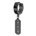 Gros plan d'une boucle d'oreille en acier noir avec un pendentif unique en forme de rasoir - Pendentif en forme de lame de rasoir (Style-15) / Noir