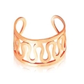 Dettaglio del bracciale a polsino in oro rosa con motivo ondulato traforato minimalista - Oro Rosa (Stile Cinque)