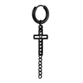 Dettaglio di un orecchino punk nero in acciaio con croce e catena a goccia - Black Hollow Cross Dangle Chain Earring