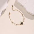 Detail of 18K gold plated stainless steel bracelet with black clover and crystals - Black Clover and Rhinestone Fine Chain (SL051-4)