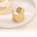 Anello traforato irregolare placcato oro 18K con motivi floreali vintage su piatto in ceramica - Stile a motivo di vite cava (JZ011) / Oro