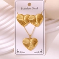 Gouden roestvrijstalen sieradenset met gegolfde hartvormige ketting en oorbellen - 3D Rimpel Hart (TZ237)