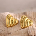 Golden heart-shaped 304 stainless steel stud earrings with vertical wave texture - Wave Ribbed (EH069)