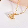 Collier pendentif planète plaqué or 18k avec pierres de zircone cubique brillantes - Saturne Plein Diamant (XL390)