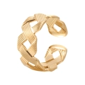 Minimalist adjustable golden woven ring in stainless steel with textured criss-cross design - US 7 / Gold