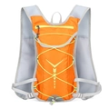 Orangefarbener Trinkrucksack mit reflektierendem V-Muster und grauen Netzgurten - Orange
