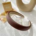 Serre-tête minimaliste épais rembourré en éponge de couleur marron chocolat profond - café