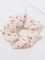 Chouchou en tissu crème avec motif cerise rouge et texture coton douce et souple - Chouchou Cerise