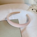 Retro light pink velvet padded headband with non-slip lining for hair styling - Pink