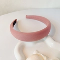 Diadema acolchada rosa con textura de sarga para un peinado retro de gran volumen - Rosa
