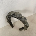 Cerchietto imbottito in tessuto bronzo metallizzato con design a nuvola spessa - Verde