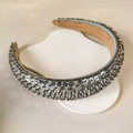 Diadema brillante con lentejuelas plateadas y cuentas sobre base de esponja gris - Gris Claro (FG240527-7D)