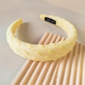 Serre-tête tissé fait main jaune pâle avec motif texturé pour femmes - Style Jaune Clair (FG240527-4B)