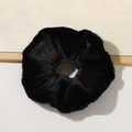 Chouchou doux et moelleux en fausse fourrure noire pour accessoires de coiffure - Noir