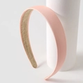 Minimalistischer rosa Haarreif mit matter Textur und rutschfestem Futter - Schlichtes Koreanisches Rosa