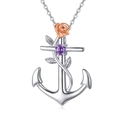 Collier ancre en argent avec fleur rose dorée et pierre violette sur fond blanc - Violet