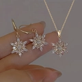 Rosa Schneeflocken Schmuckset mit goldenen Ohrhängern und Halskette für Damen im Winter - Schneeflocke Halskette Und Ohrringe
