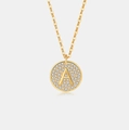 Macroshot van 18K vergulde S925 zilveren letter A hanger ketting met witte zirkonia's - 925 zilver / 18K Goud (Letter A)