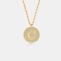 Detail van een 18K gouden S925 zilveren ketting met zirkonia gezette hanger met de letter C - 925 zilver / 18K Goud (Letter C)
