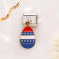 Macro shot of Italian charm link featuring American flag motif on stainless steel base - Leaf Style 1 (1419)