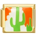 Nahaufnahme von goldenem Edelstahl-Italian-Charm mit Emaille-Kaktus-Motiv - Wüstenkaktus (2389)