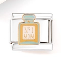 Dettaglio macro della maglia charm italiana con profumo blu e incisione No 1 Mom - Stile Flacone Di Profumo Mamma N 1 (3238)