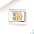 Detail van Italiaanse bedelarmband link met gouden letter D en lichtblauwe zirkoon - Blauw Zirkoon Letter D (3467)