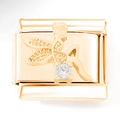 Makroaufnahme eines goldenen Edelstahl-Armbandglieds mit sitzender Fee und Zirkon - Goldene Engel Silhouette mit Zirkonia